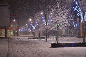 prijedor-snijeg-11januar-vece (7)